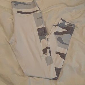 Snow camp curves n combat boots (CRVS) leggings